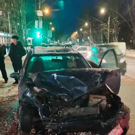 Автомобили с неисправным двигателем Форд Фокус 2005, МКПП, 1.6 выкупили за 1000000